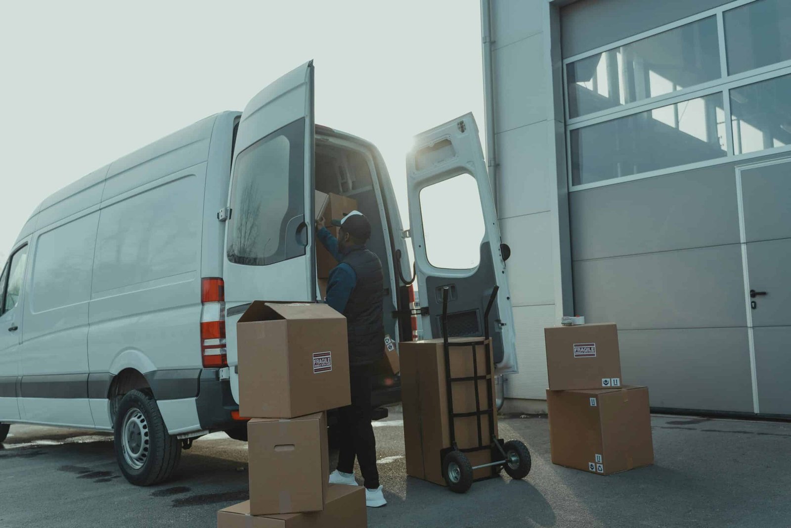 Choosing the Right Business Moving Company Business Moving Company